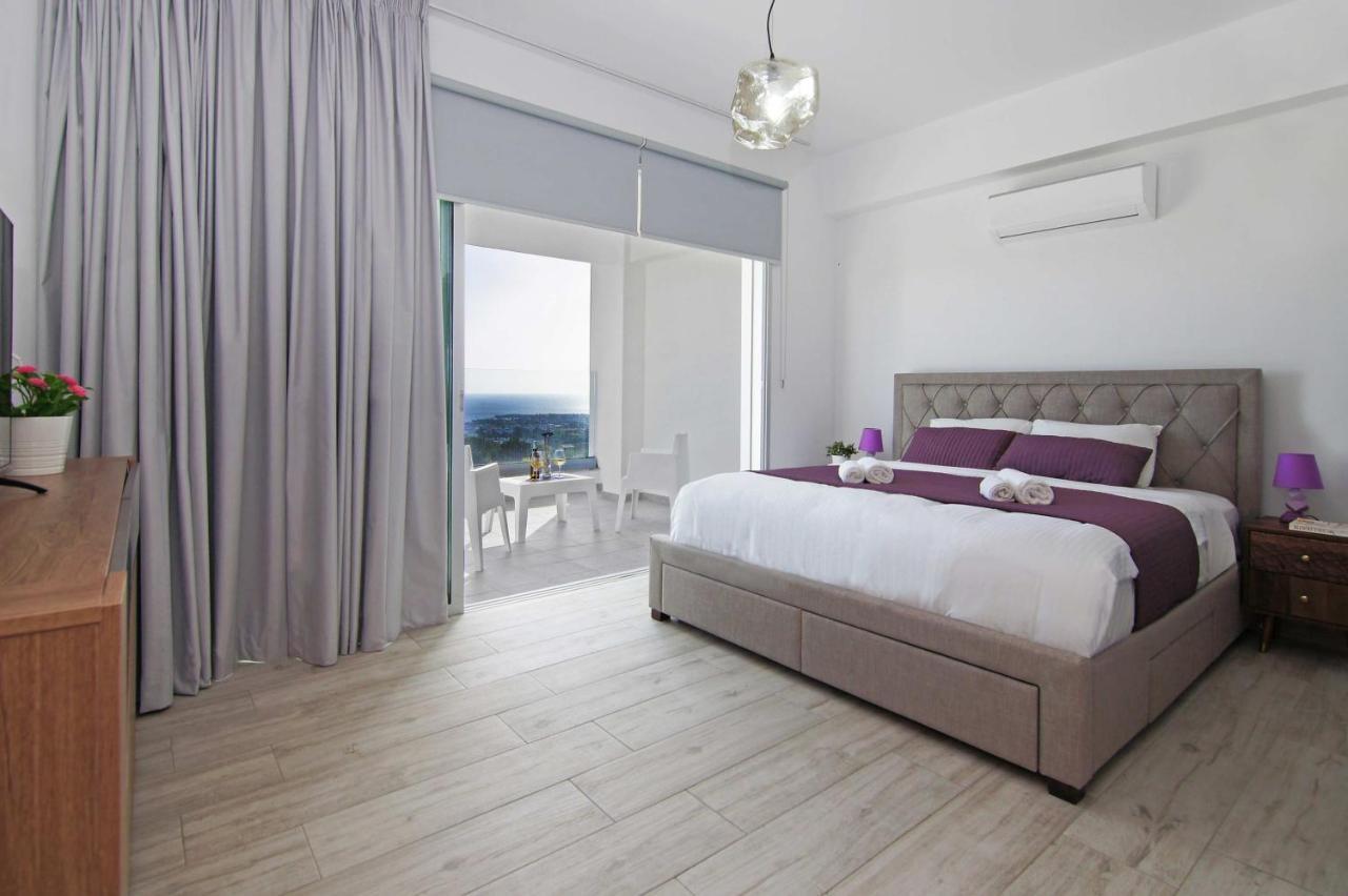Villa Napa View アヤナパ エクステリア 写真